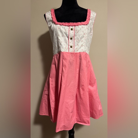 Scarlet Darkness Dresses & Skirts - NWT Scarlet Darkness Pink and White Square Neckline Floral Dress size large